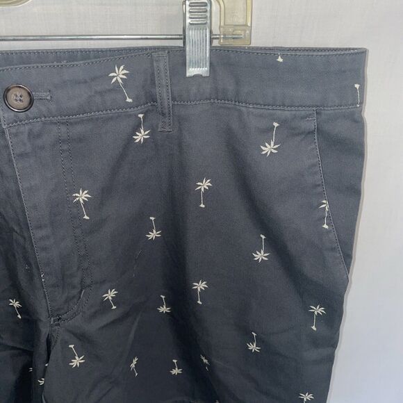 Disney Junk Food Casual Shorts Mens Size XL Gray Zip Fly Pockets Palm Trees - Picture 4 of 12
